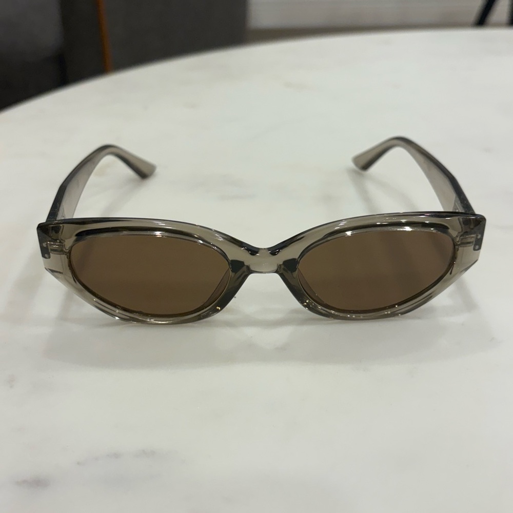 GENTLE MONSTER Brown Sunglasses